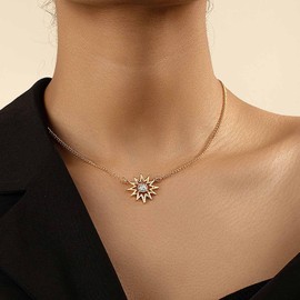 Inilbran Boho Crystal Sunburst Necklace Gold Rhinestone Sun Choker Necklace Choker Vintage Sun Starburst Necklace Bling CZ Sun Necklace Chain Jewellery for Women and Girls, Zinc, No Gemstone