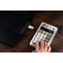 8BitDo Retro 18 Mechanical Numpad, Supports Calculator Mode, Bluetooth/2.4G/Wired Numpad for Windows and Android - M Edition