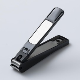 Kai Corporation KE0501 Japanese Style Nail Clipper (Japanese Cherry Blossom), Curved Blade with Stopper Case, Made in Japan