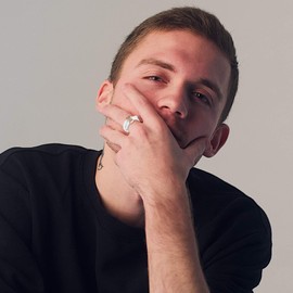 JewelryWe Fashion White Ceramic Rope With Rose Gold Tone Stainless Steel Tricyclic Engagement Ring Anniversary Wedding Band for Women : UK Size - P