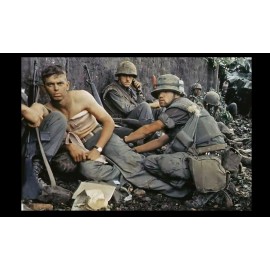 Vietnam War PHOTO Wounded Marine Operation Hue City 1968 Hospital Corpsman Medic