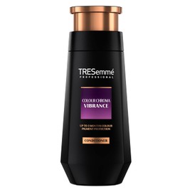 TRESemme Colour Chroma Vibrance Conditioner hair care for a vibrant, glazed finish 300 ml