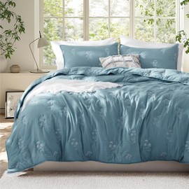 Bedsure Floral Embroidered Quilt King Size - Super Soft & Breathable Bedspread for Spring Summer, Lightweight Flower Comforter with 2 Pillow Shams, Luxurious Bedding Gift Idea, Blue, 106x96 Inch