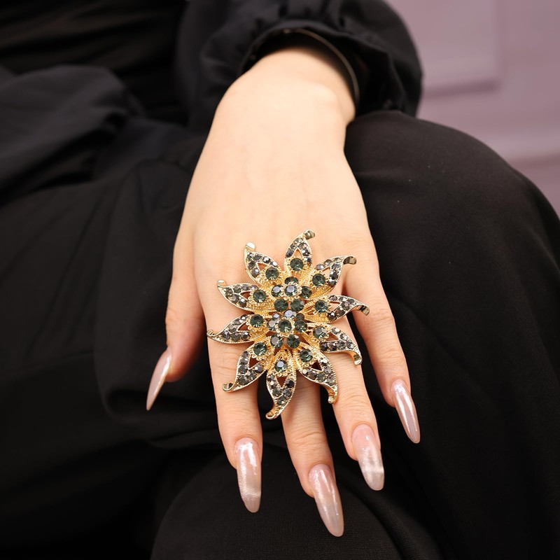 Yheahin Elegant Big Crystal Flowers Ring for Women Gold Rhinestone