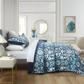 Boryard Queen Quilt Set, 3-Piece Lightweight Soft Full Size Cool Summer Reversible Bedspread Coverlet (90x90 in) Bedding Set w 2 Pillow Shams, Navy Blue Paisley Bohemian Sunflower Print