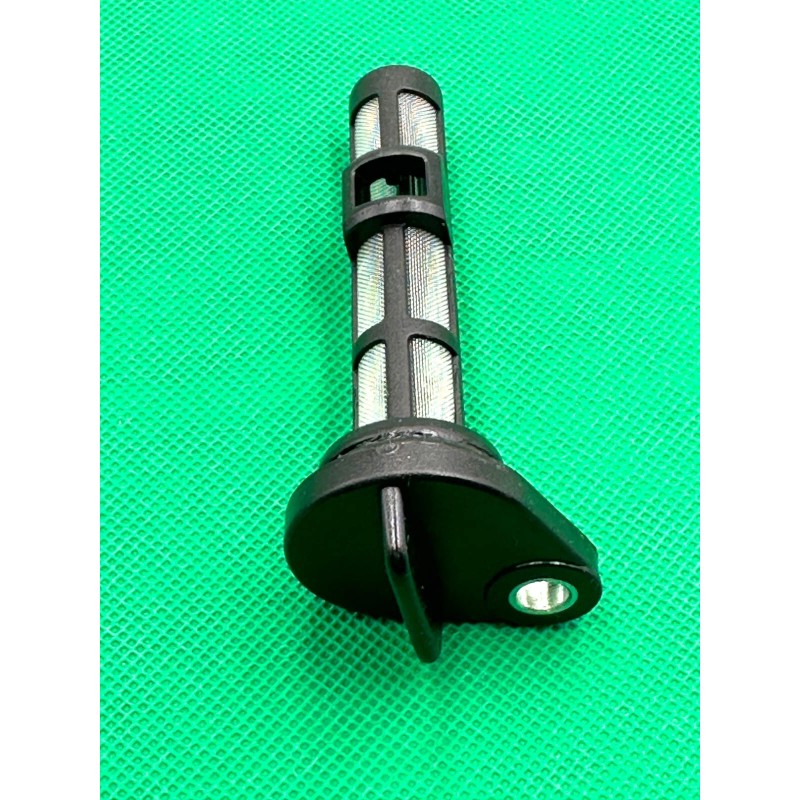 Yanmar Genuine Yanmar 114299-35110 oil filter assembly with O-ring L40