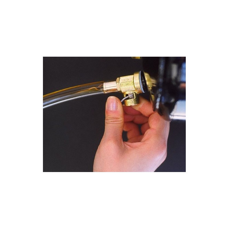 Fumoto 1 18-12 UNF Valve with Nipple (5/8" O.D.)