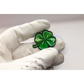 MULLIGAN HOOLIGAN Golf Ball Marker + Magnetic Hat Clip, Funny and Unique Golf Gift, Premium Quality, The Perfect for Your Favorite Golfer, Golf Accessories for Any Occasions (Clover)