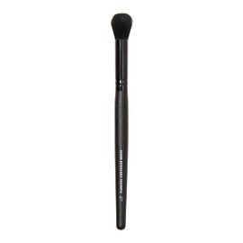 e.l.f. Cepillo corrector impecable, cepillo de forma redonda para un aspecto suave y aerógrafo, ideal para mezclar y resaltar, vegano y libre de cruel
