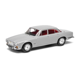 Corgi Diecast Model Vehicles - VA08622 Jaguar XJ6 Series 1, Warwick Grey, Men & Women Souvenir Gifts from UK - Small Die Cast Toy Car Models for Boys, Gift for Motor Enthusiasts