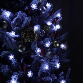 Joygoods 2 Pack Battery Operated Snowflake Christmas Lights Decorations,7FT Silver Wire 20 LED Snowflake String Lights for Indoor Holiday Wedding Party Christmas Tree Garland Decor(Cold White)