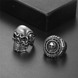 OIDEA 2Pcs Bikers Stainless Steel Gothic Skulls Ring,Black Silver, Size 8-15 (9.5)