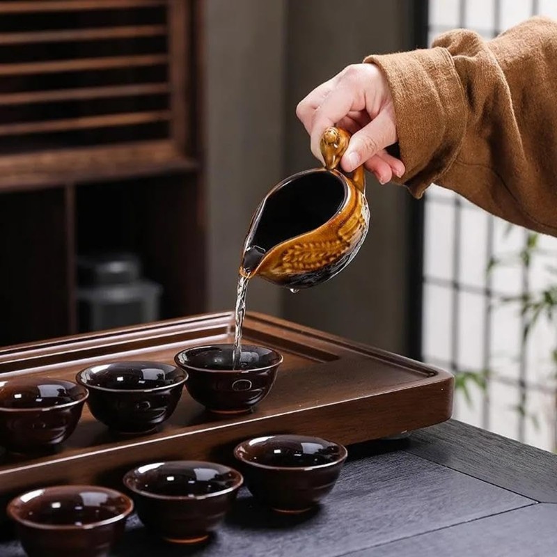 Ceramic Teapot with Infuser Semi Automatic Tea Set Magic Teapot