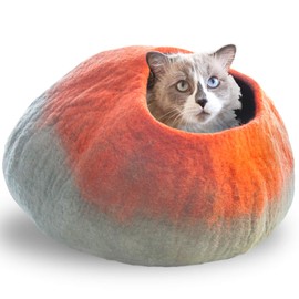 Le Sharma Premium Wool Cat Cave Bed (Large) | Handmade with 100% Natural Merino Wool | Eco Friendly Felt Cat Cave for Cats and Kittens