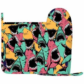 Mxocom Shark Oven Mitts and Pot Holders Sets Sea Ocean Fish Angry Sharks Wide Mouth White Teeth Aqua Silicone Heat Resistant Kitchen Oven Gloves Pot Holder for Cooking