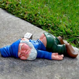 MINICAR 9.5 Inch Tall Drunk Gnomes Statues Outdoor Decor, Large Naughty Knome Sculptures Yard Decorations Dwarf Lawn Patio Ornament, Inappropriate Weird Garden Gifts for Housewarming Christmas