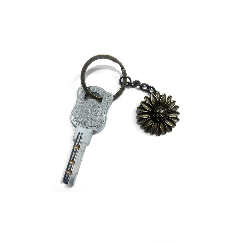 Antique Bronze Colored Sunflower Pendant Key Chain-Bronze Key Ring-Sunflower Keyring