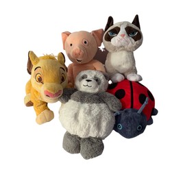 Aunt Sandy's Sewing Weighted Stuffed Animal with 3 lbs, Lady Bug, Grumpy cat, Pig, Panda or Lion, Washable Plush Buddy (Lady Bug)
