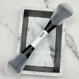 Base y brocha facial de doble extremo maquillaje por Mario F4