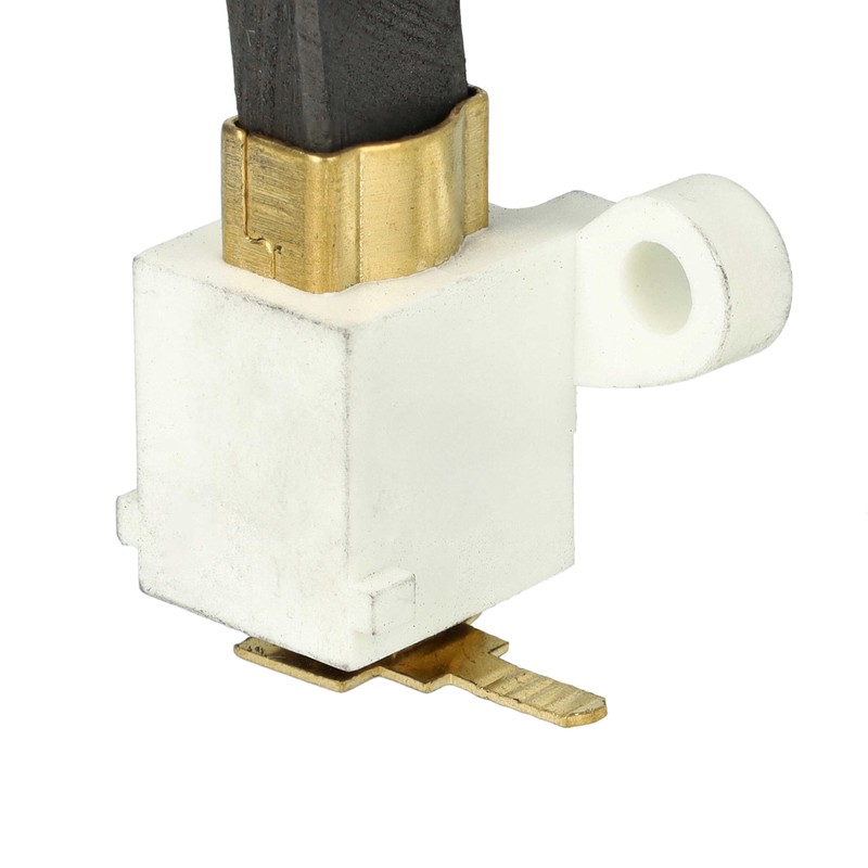 vhbw 2 x Carbon Brushes 14.5 x 10.8 x 5.7