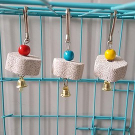 UngVeil 4PCS Bird Teeth Grinding Chew Treats Toy with Bell Beak Grinding Stones Toys Parrot Cages Training Hanging Chew Toys Bird Cage Accessories for Parakeets