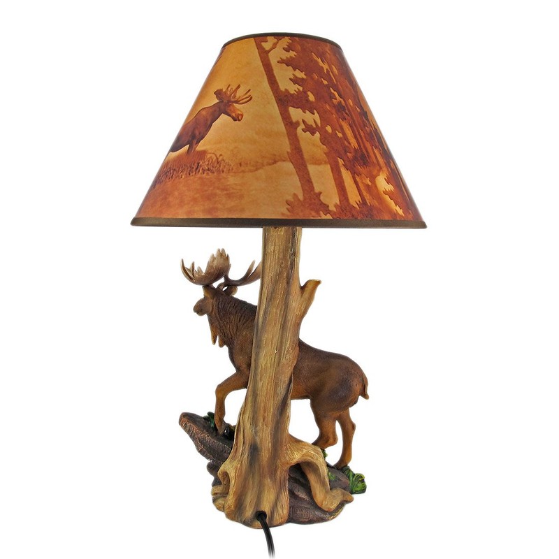 North American Bull Moose Table Lamp w/Shade