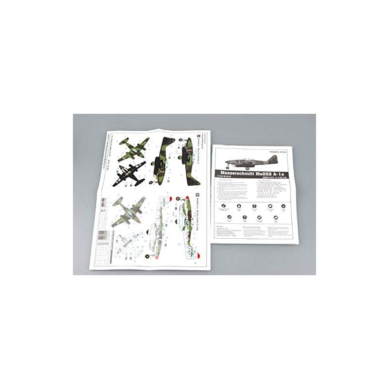 Trumpeter 1/144 Messerschmitt Me262A1a German Fighter
