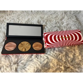 MAC Step Bright Up Extra Dimension Skinfinish Palette Medium /Deep .31oz/9g NIB