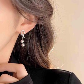 Aneneiceera Boho Oval Circle Pearl Dangle Earrings Gold Hollow Hoop Stud Earrings Pearl Drop Earrings Geometric CZ Hoop Pearl Earrings Jewellery for Women, Zinc