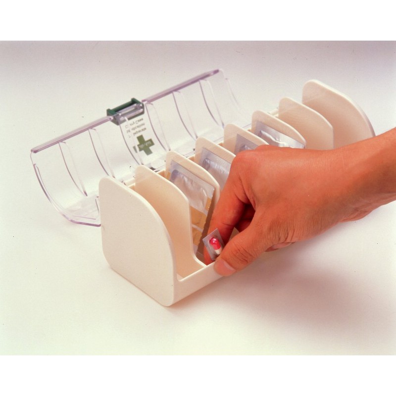 Shinko Hanger 17040 Life Aid Cleaning Organizer Carrying Case