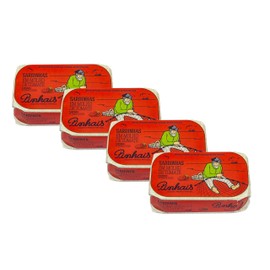 Pinhais Canned Sardines in Tomato Sauce, 4.4 oz (Pack of 4)