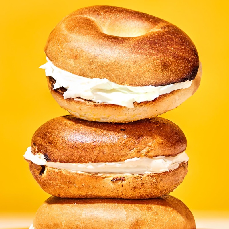 Toufayan Mini Plain Pre‑Sliced Bagels – Soft Texture, Perfect for