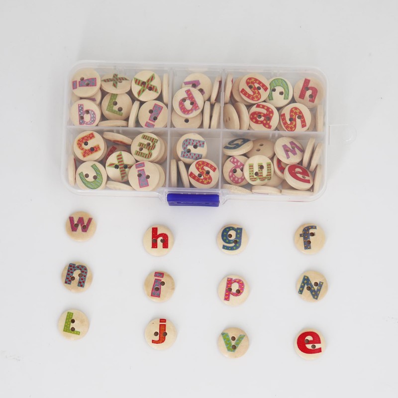 15mm Wooden Buttons100 Pcs Assorted Random 26 Letter Patterns 2
