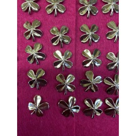 Unbranded Silver Toned Metal 4 Leaf clovers - 25 Pieces - Vintage