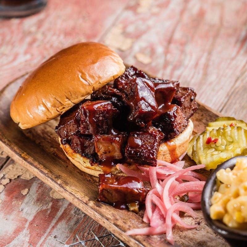 Famous Dave's - 2 pck, Sweet & Zesty BBQ Sauce