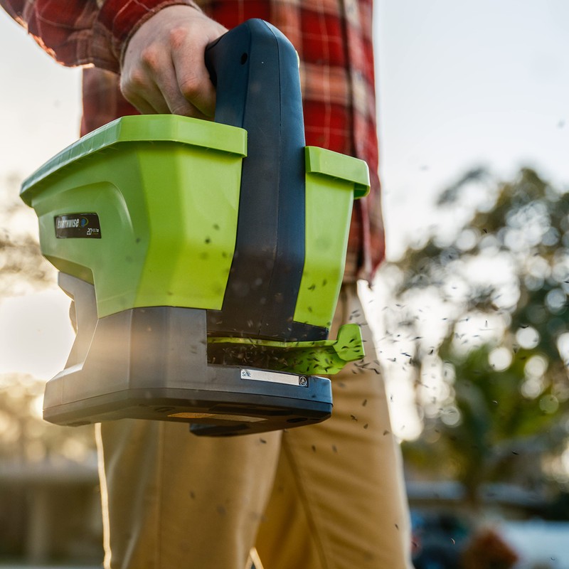 Earthwise SP001 20-Volt Cordless Electric Handheld Fertilizer Seed Garden Spreader