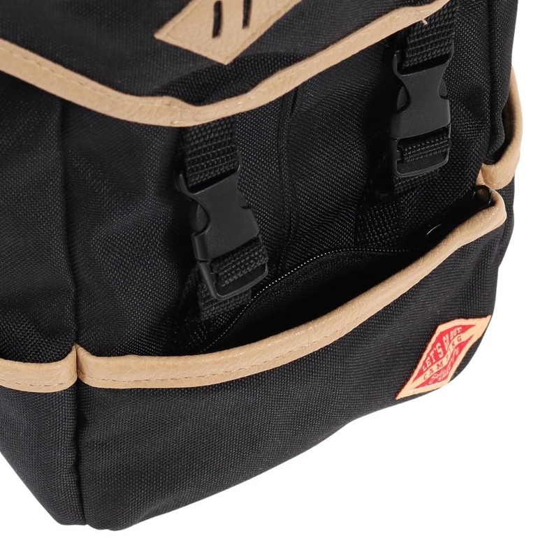tissue case (backpack) black