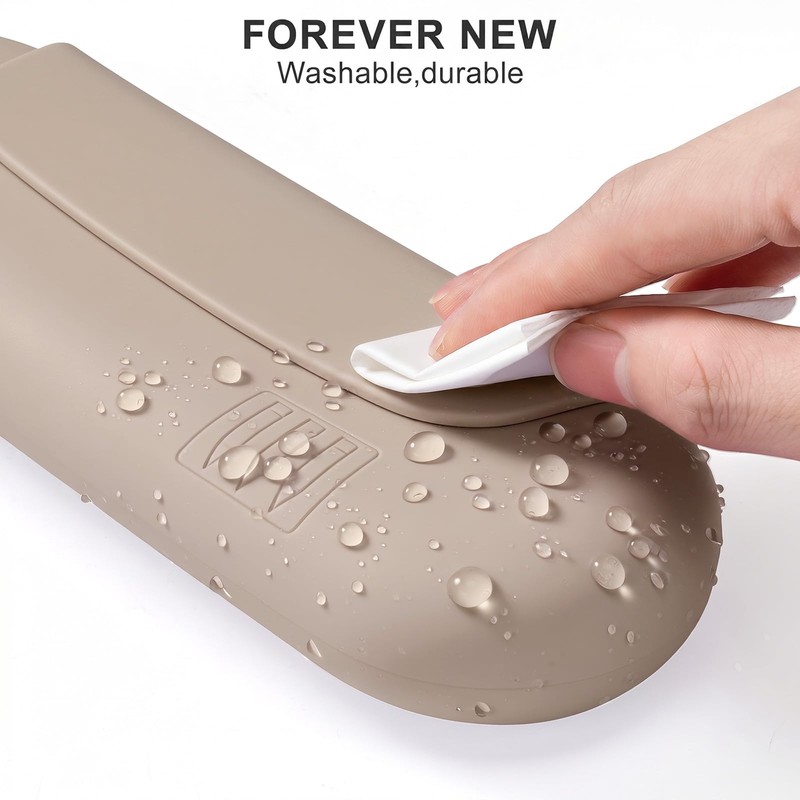 AGIKET Silicone Pencil Case - Large Capacity Magnetic Clasp Pen