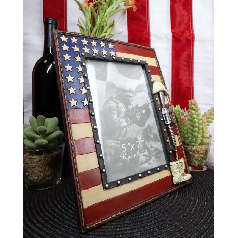 Western Stars USA Flag Fallen Soldier Boots Rifle Helmet Picture