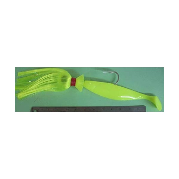 Blue Water Candy - Rock Fish Candy 16 oz Cannonball Mojo Lure Loaded with 9-Inch Swimbait Shad Body (Chartreuse)