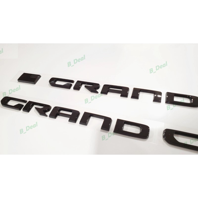 Grand Cherokee 3PCS Gloss Black Door Rear Limited Emblems 2021-2023