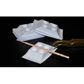 Alluring Disposable Glue Holder with 4 wells/Ahesive Pallet Eyelash Extensions QTY 25#