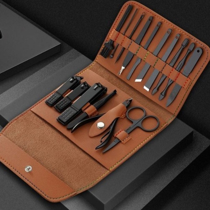 웰니스글로벌3 16-Piece Leather Nail Clipper Set for Hands and Feet