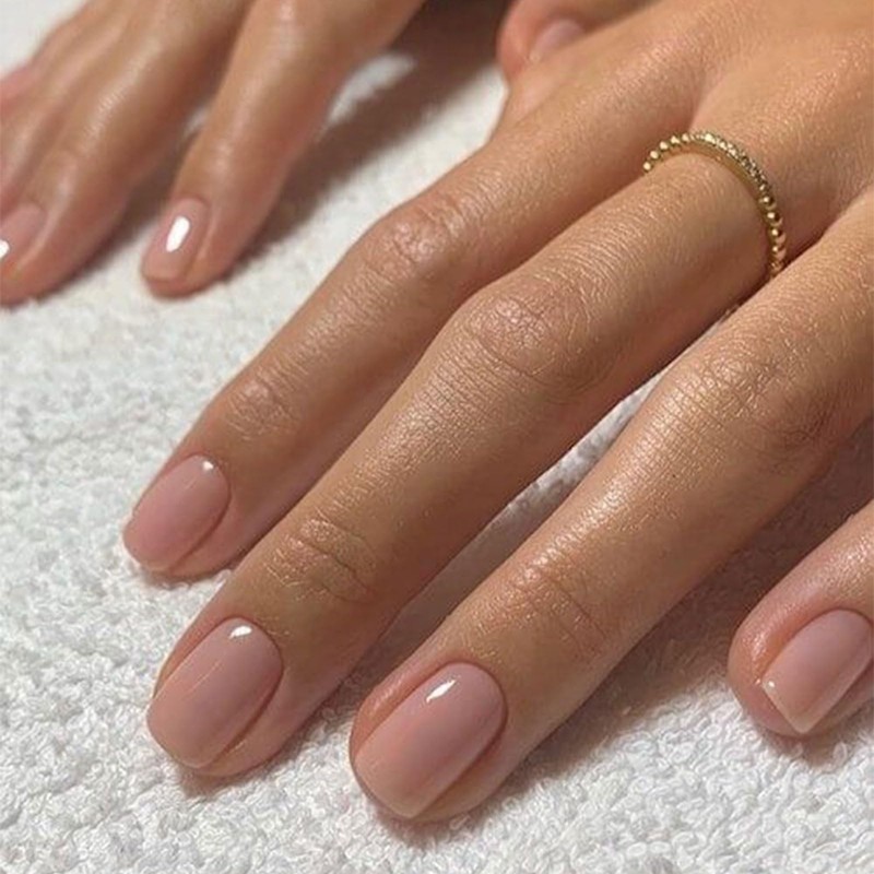 LunarCharm 24 pieces short press-on nails in nude, short square