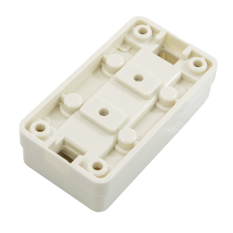 Maxar Electric Triple Outlet for Electrical Installations, White, 1 Piece