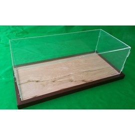 25"L x 12"W x 7"H Acrylic Display Case for 1:8 scale Pocher Testarossa and model cars