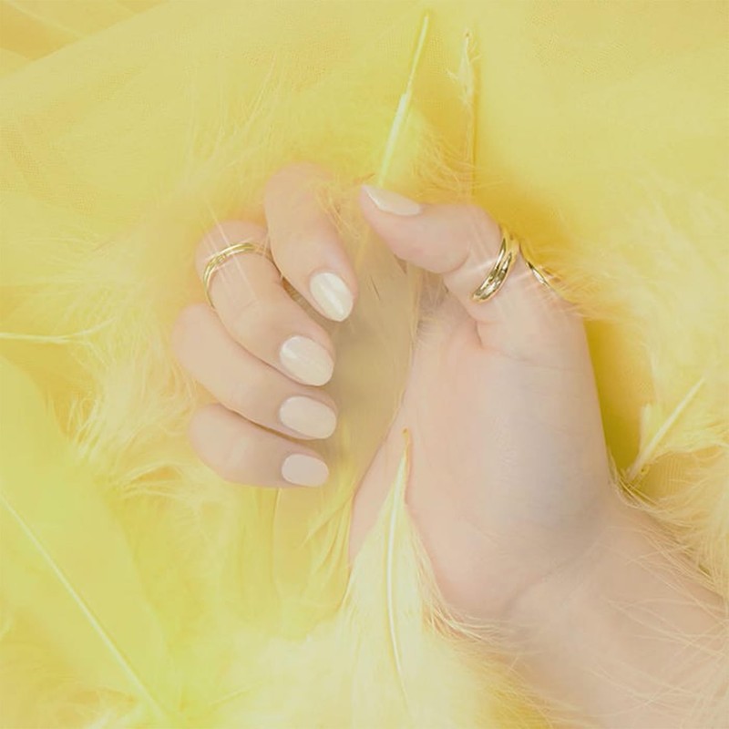 MN Creatures Nail 07 PIYO Pinkrame Shines Like Small Feathers,