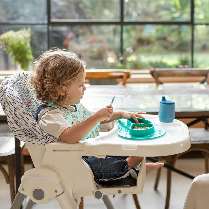 Nuby Sure Grip Miracle Mat 2-Section Plate - Toddler Suction