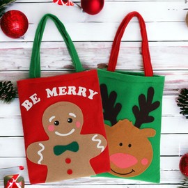 MIJOMA Set of 4 Christmas Felt Gift Bags, Cosy Elk and Gingerbread Man Appliques, Green & Red Mixed, Perfect Gift Packaging for Family and Friends - 26 x 21 cm