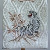 YAMEIRO 刺繍の名前旗 白虎ホワイト ブラウン刺繍 (大) 白木スタンド 刺繍名入れ 生年月日 京都金襴生地 端午の節句